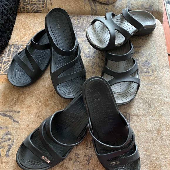 CROCS Shoes 3 Pairs Of Womens Crocs Sandals Size 7 Poshmark